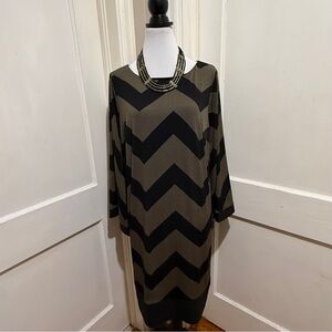 Emma & Michele Black and Tan Long Sleeve Dress